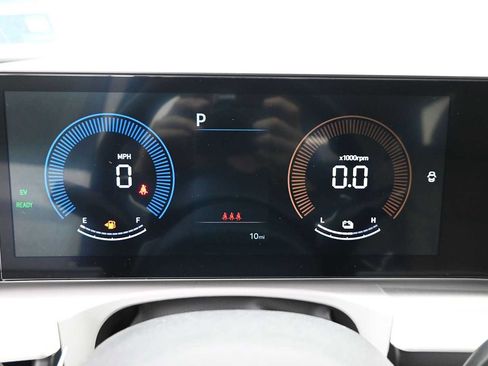 New 2026 Hyundai Tucson SEL AWD/4WD image 17