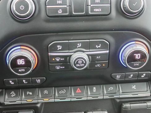 Used 2021 Chevrolet Silverado 1500 LTZ w/ Z71 Off-Road Package image 31