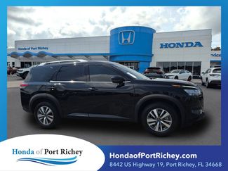 Used 2023 Nissan Pathfinder SL w/ Lighting Package (N92) FWD video 1