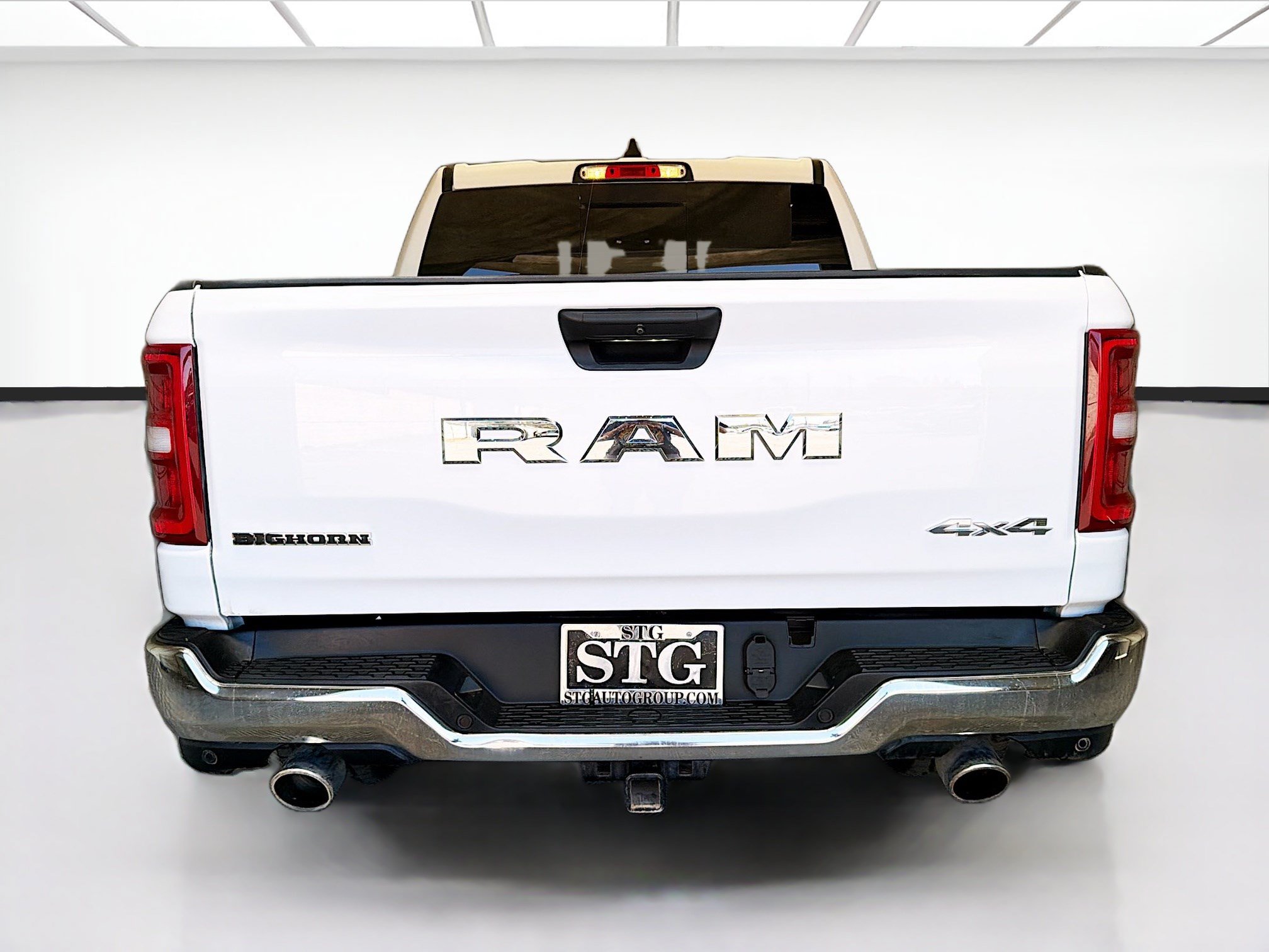 Used 2025 RAM 1500 Big Horn AWD/4WD image 5