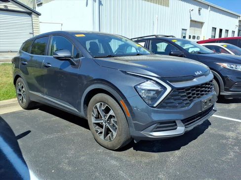 Used 2023 Kia Sportage EX FWD image 15