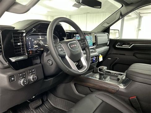 New 2026 GMC Sierra 1500 SLT w/ SLT Premium Plus Package image 10