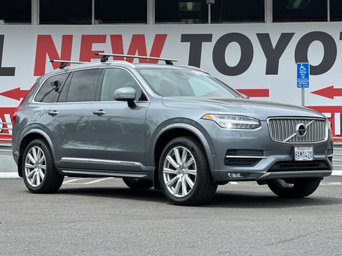 Used 2018 Volvo XC90 T6 Inscription w/ Convenience Package AWD/4WD image 8