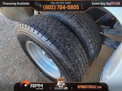 Used 2017 GMC Sierra 3500 2WD Crew Cab w/ Sierra Convenience Package image 29