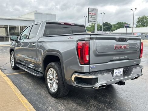 Used 2021 GMC Sierra 1500 SLT w/ SLT Premium Package AWD/4WD image 8