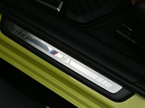 Used 2025 BMW M3 w/ Executive Package RWD image 10