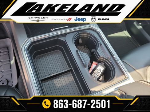 Used 2022 Ford F350 Platinum AWD/4WD image 25