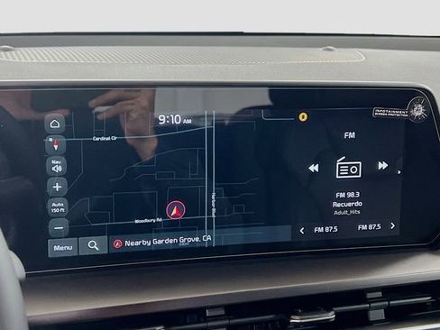 New 2025 Kia Telluride S image 13