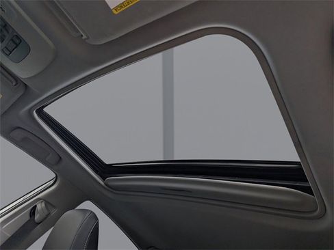 Used 2024 Toyota Camry SE w/ Cold Weather Package image 23