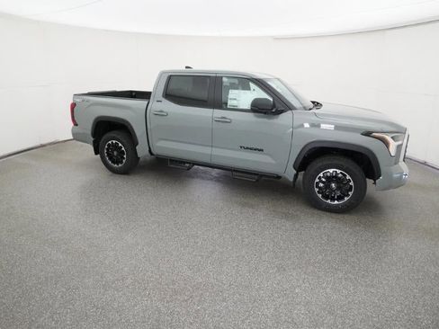 New 2026 Toyota Tundra SR5 image 12