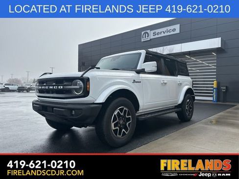Used 2021 Ford Bronco Outer Banks image 3