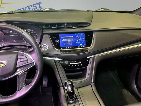 Used 2024 Cadillac XT5 Premium Luxury FWD image 10