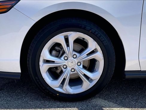 Used 2023 Honda Accord LX image 7