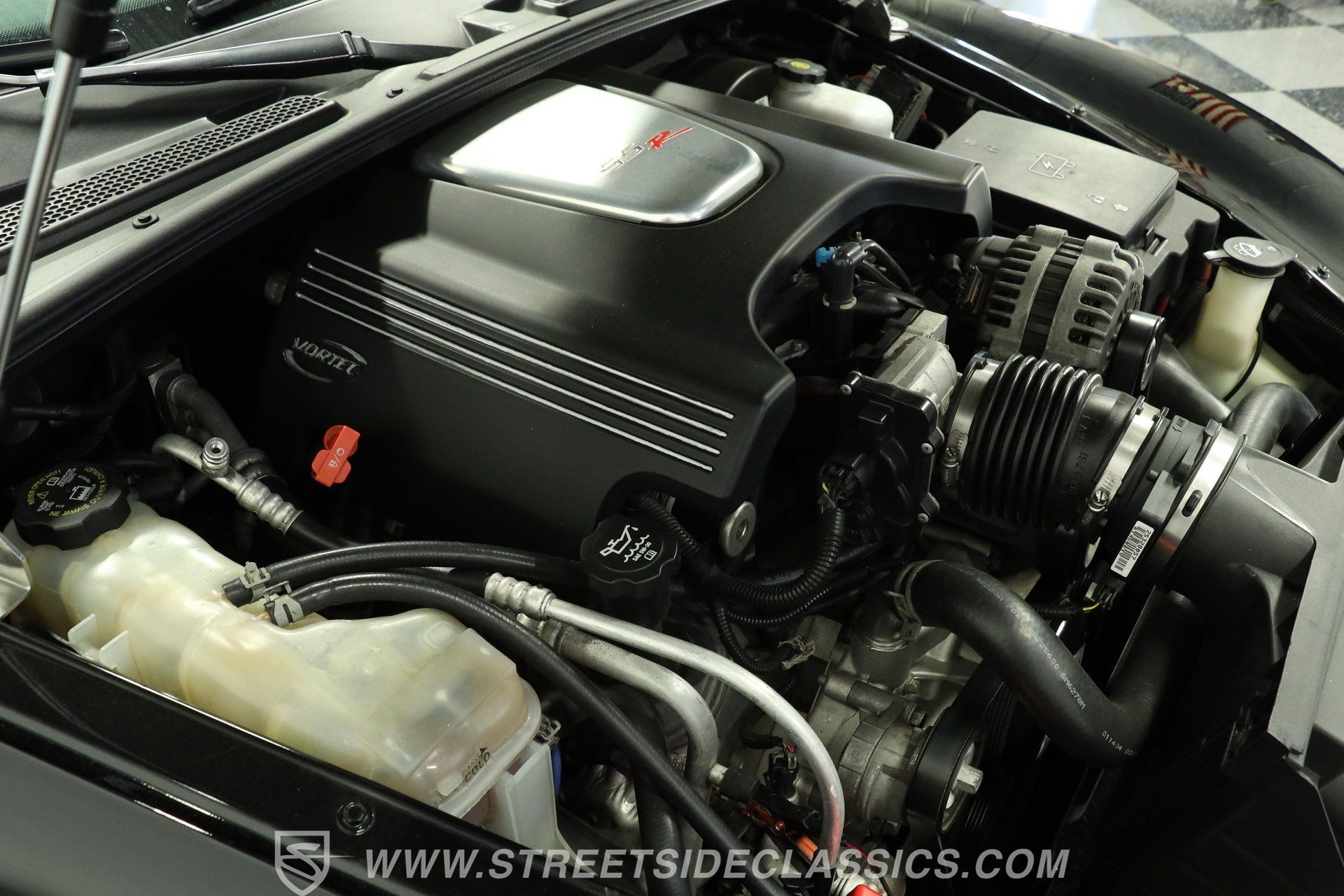 Used 2004 Chevrolet SSR w/ Preferred Equipment Group RWD image 32