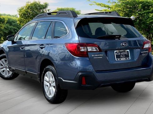 Used 2018 Subaru Outback 2.5i AWD/4WD image 4