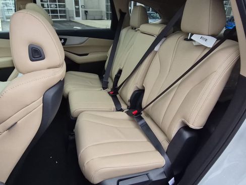Used 2026 Acura MDX SH-AWD w/ Technology Package image 9