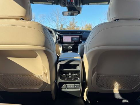 New 2026 Jeep Grand Cherokee Limited image 35