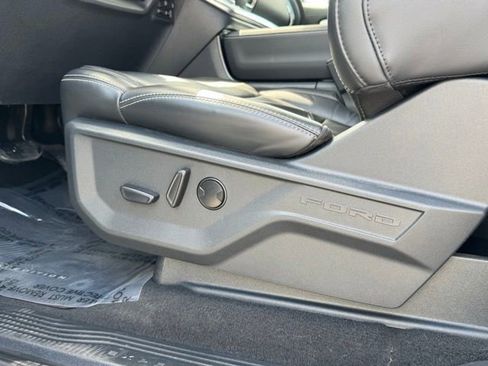 Certified 2025 Ford Expedition Max Platinum AWD/4WD image 25