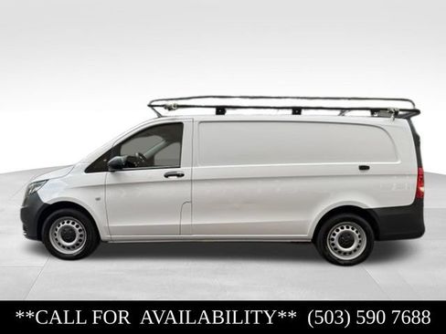 Used 2020 Mercedes-Benz Metris image 2