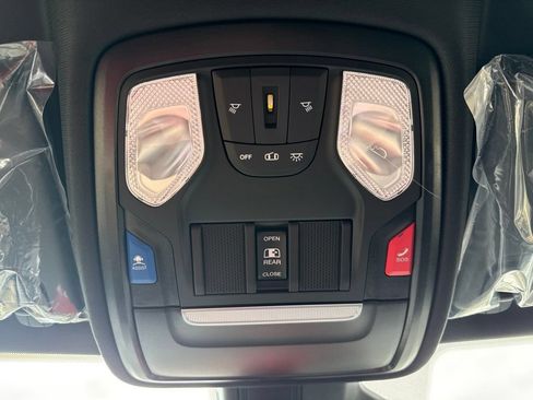 New 2026 RAM 1500 Express AWD/4WD image 41