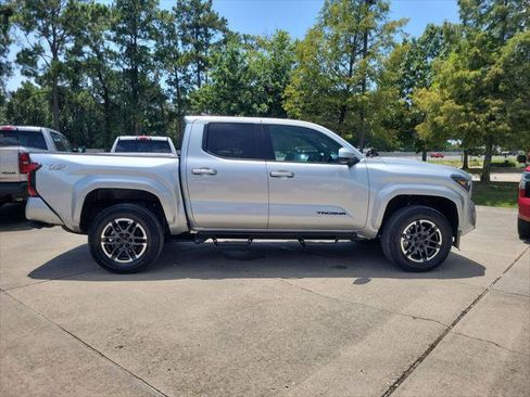 Certified 2026 Toyota Tacoma TRD Sport RWD image 8