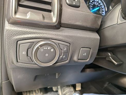 Used 2021 Ford Ranger Lariat w/ Equipment Group 501A High image 34