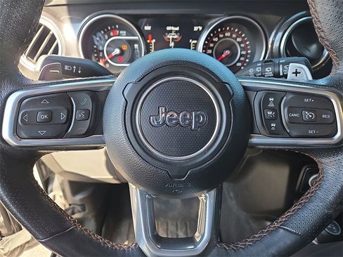 Used 2021 Jeep Wrangler Unlimited Rubicon w/ Trailer Tow Package image 30