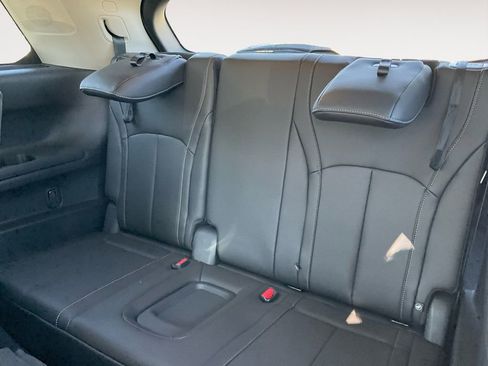 Used 2025 INFINITI QX60 Pure image 31