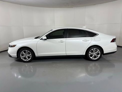 Used 2023 Honda Accord LX image 5