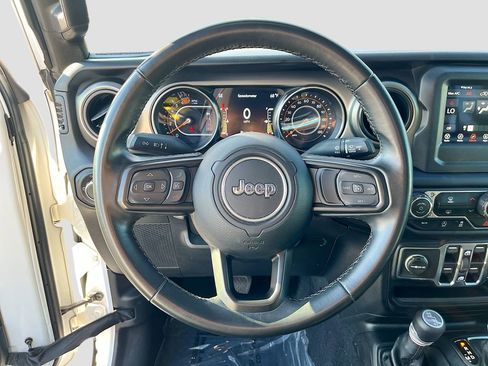 Used 2021 Jeep Wrangler Unlimited Sport AWD/4WD image 17