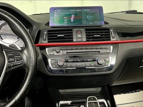 Used 2020 BMW 230i xDrive Convertible image 6