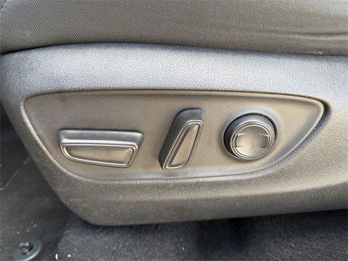 Certified 2024 Toyota RAV4 XLE image 25