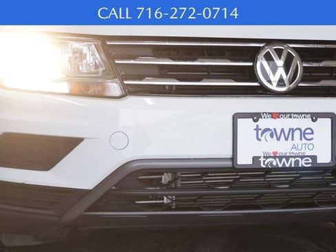 Used 2021 Volkswagen Tiguan SE image 8