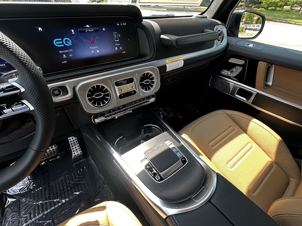 New 2027 Mercedes-Benz G 580 e image 31