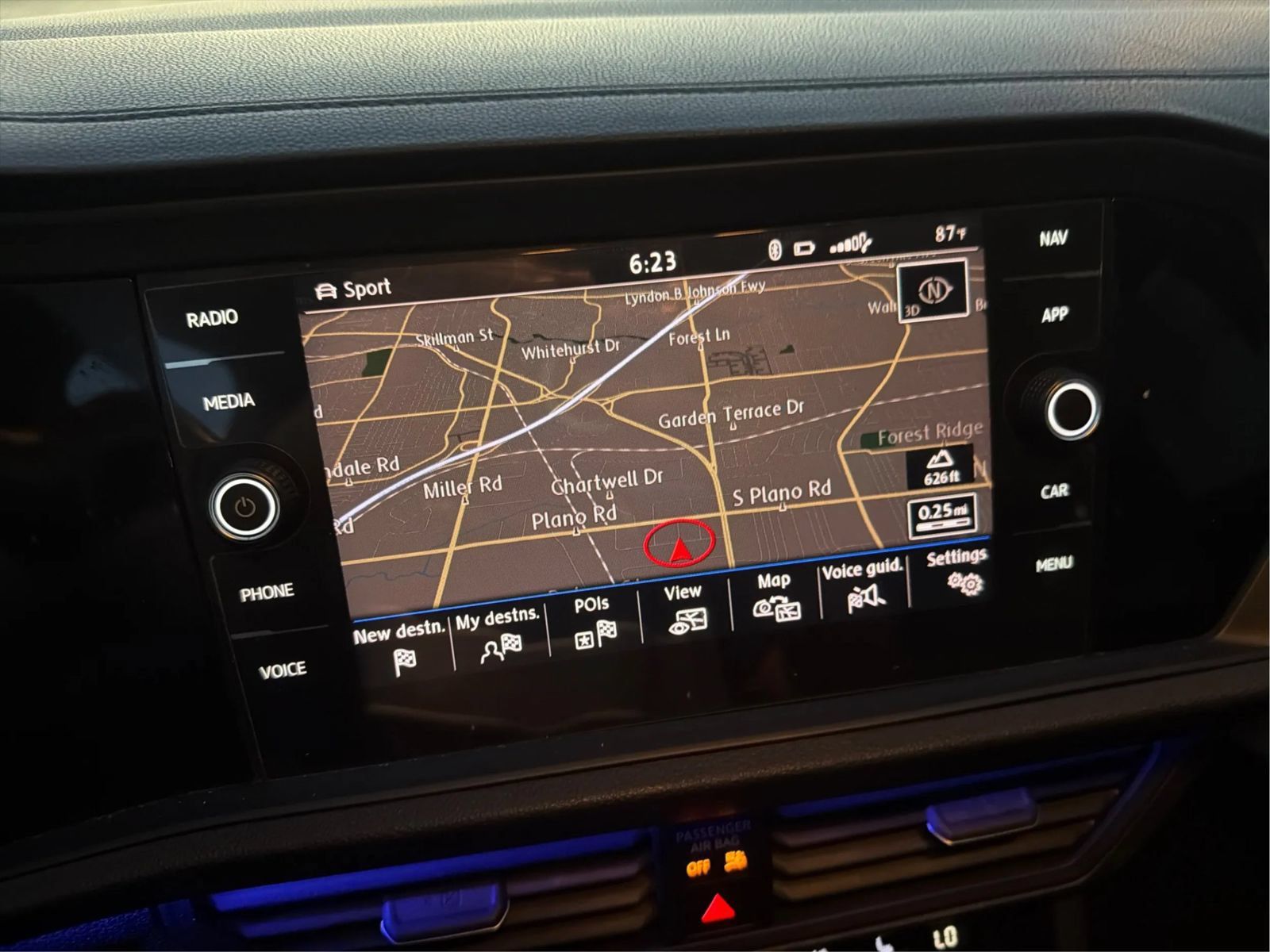 Used 2019 Volkswagen Jetta SEL Premium FWD image 36