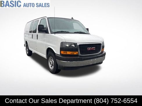Used 2022 GMC Savana 2500 w/ Driver Convenience Package image 3