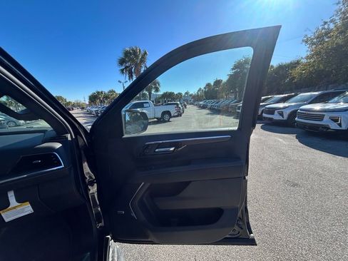 New 2026 Chevrolet Tahoe Premier w/ Sun And Tow Package AWD/4WD image 24