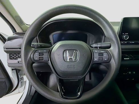 Used 2023 Honda Accord EX image 13