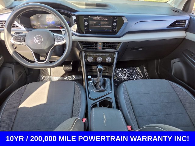 Used 2023 Volkswagen Taos SE w/ Panoramic Sunroof Package FWD image 13