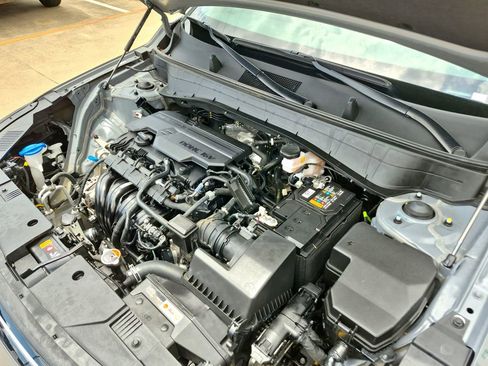 Used 2025 Hyundai Kona SEL FWD image 33