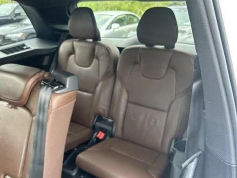 Used 2024 Volvo XC90 B6 Ultimate w/ Protection Package Premier AWD/4WD image 12