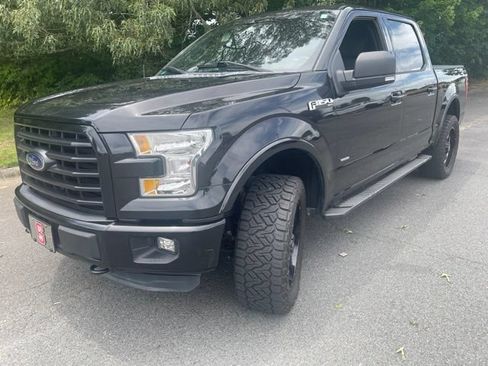 Used 2015 Ford F150 XLT w/ Equipment Group 302A Luxury AWD/4WD image 2