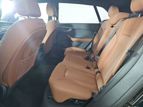 Used 2023 Audi Q8 Premium Plus w/ Premium Plus Package AWD/4WD image 9