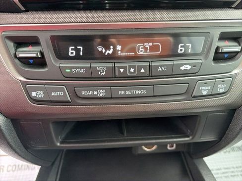 Used 2021 Honda Ridgeline Sport image 17