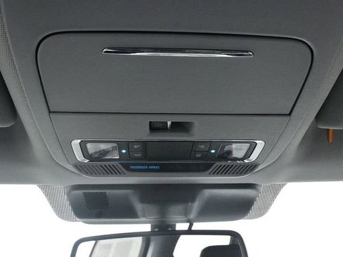 Used 2022 Ford F150 Lariat w/ Equipment Group 501A Mid image 11