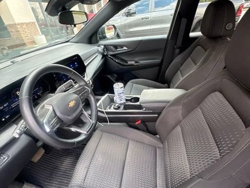 Used 2026 Chevrolet Equinox LT w/ LPO, Floor Liner Package FWD image 29