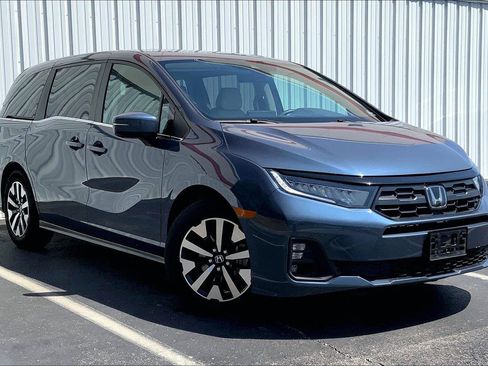 Used 2025 Honda Odyssey EX-L image 2