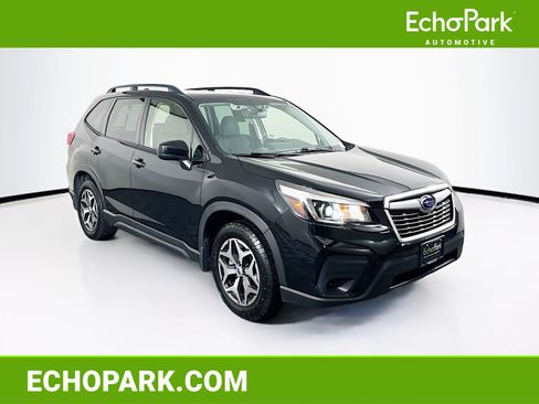 Used 2020 Subaru Forester Premium AWD/4WD image 1
