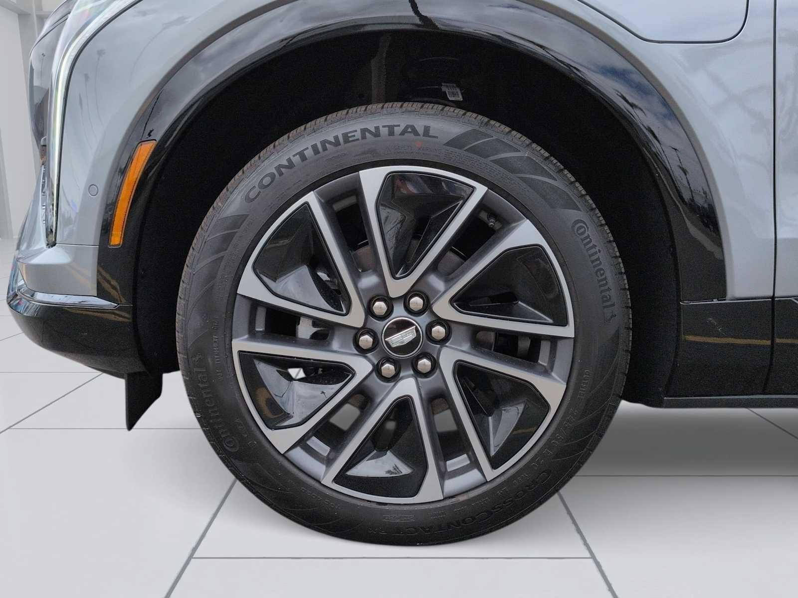 Used 2026 Cadillac Optiq Sport 1 AWD/4WD image 30