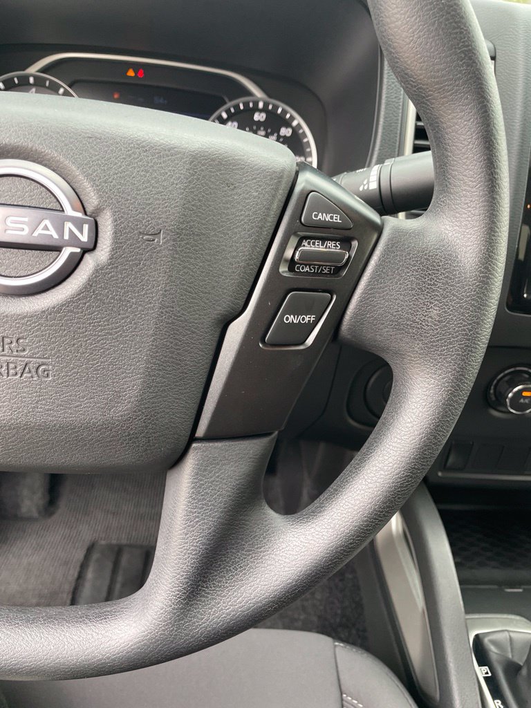 Used 2024 Nissan Frontier SV RWD image 14